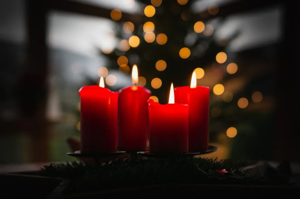 red candles